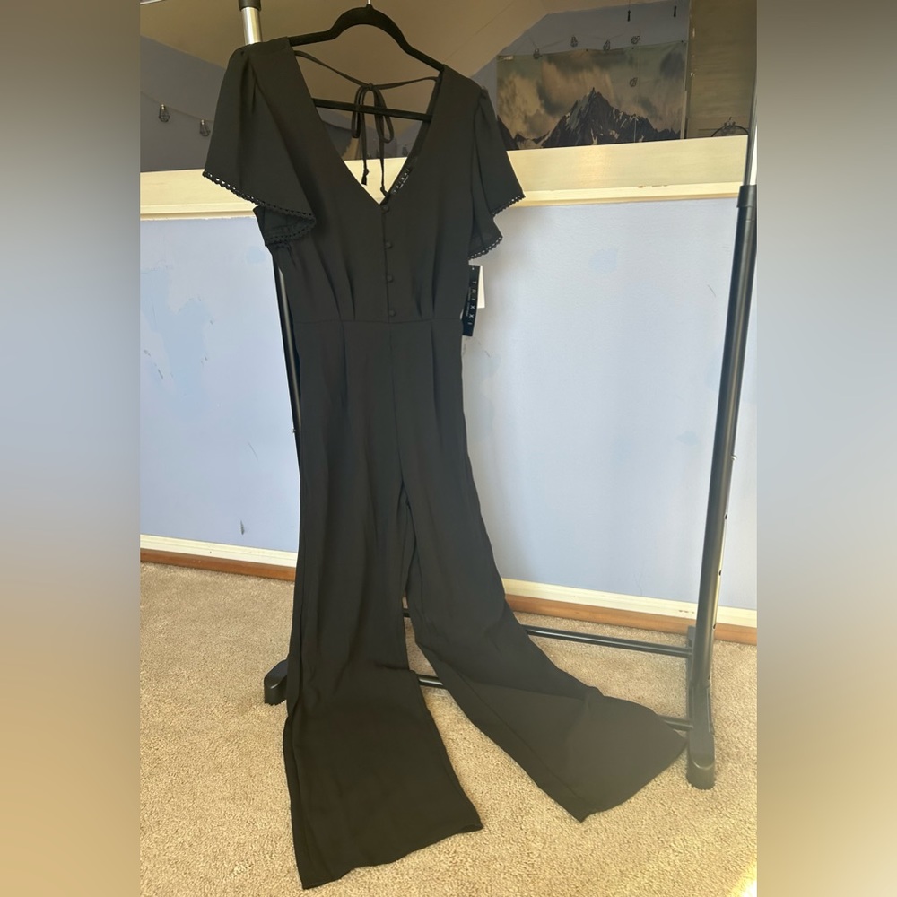NWT Trixxi Clothing Company Black Jumpsuit